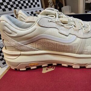 VANS CROSSPATH XC GORE-TEX VN000DAMWHT Trail Hiking Skate Shoes MEN'S Sz 10.5 10